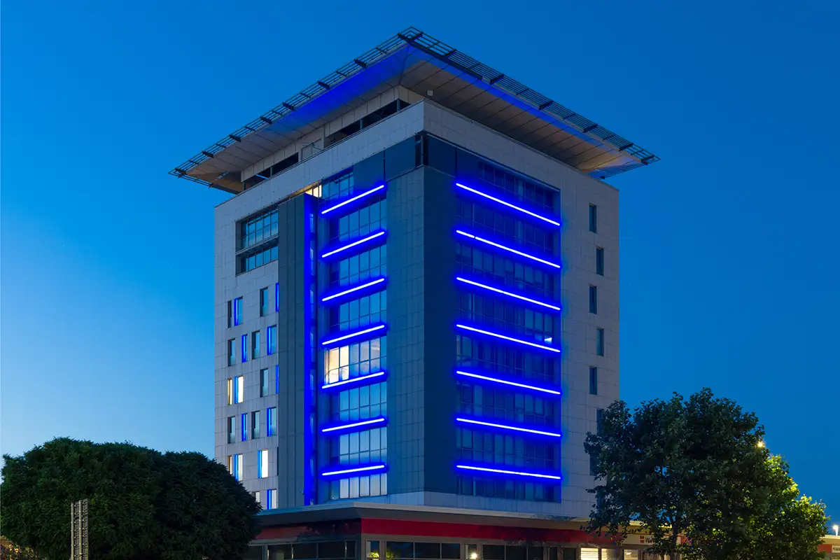 Realizzazione Beccaceci — Blu Palace Business Center