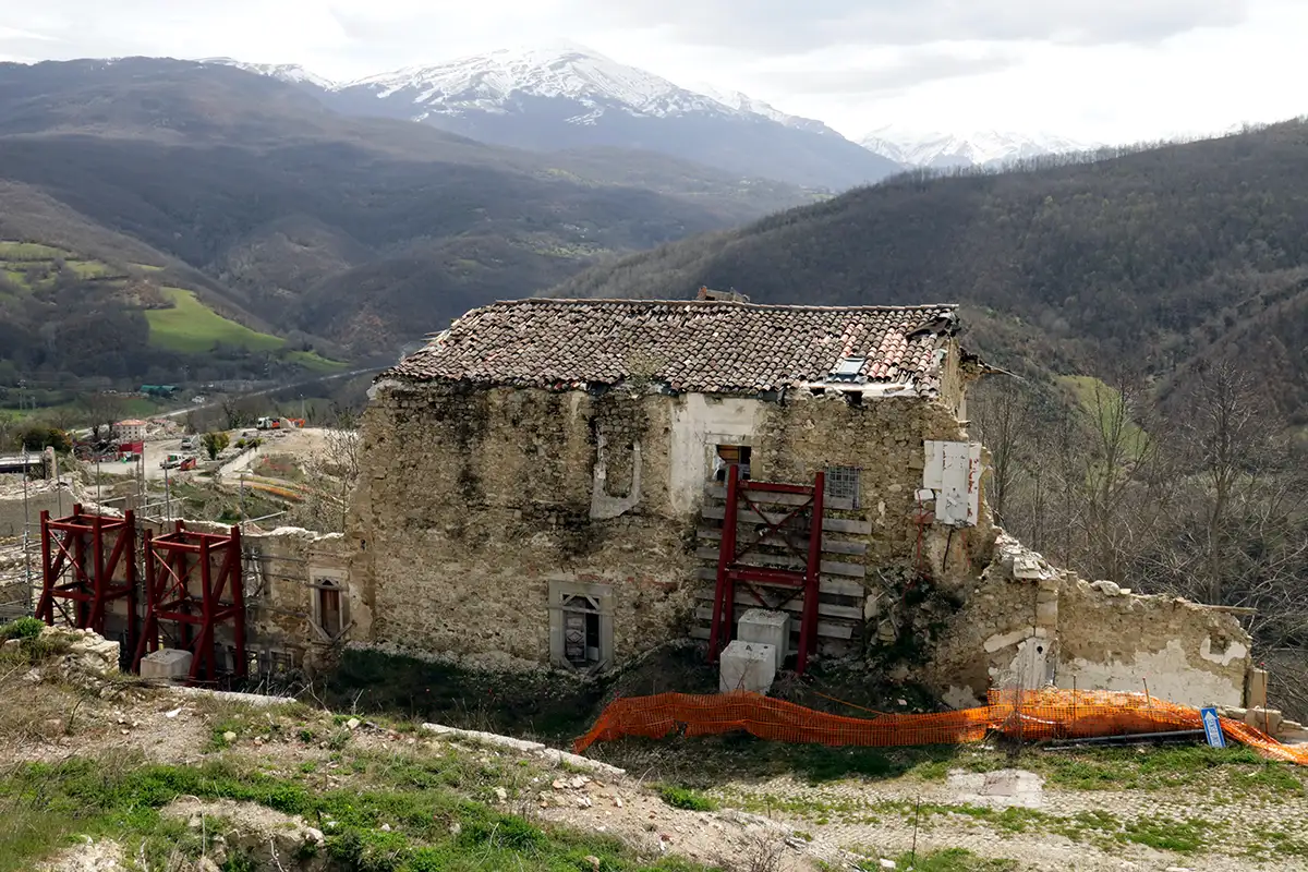 Messa in sicurezza  - Accumoli (RI) — dettaglio 6