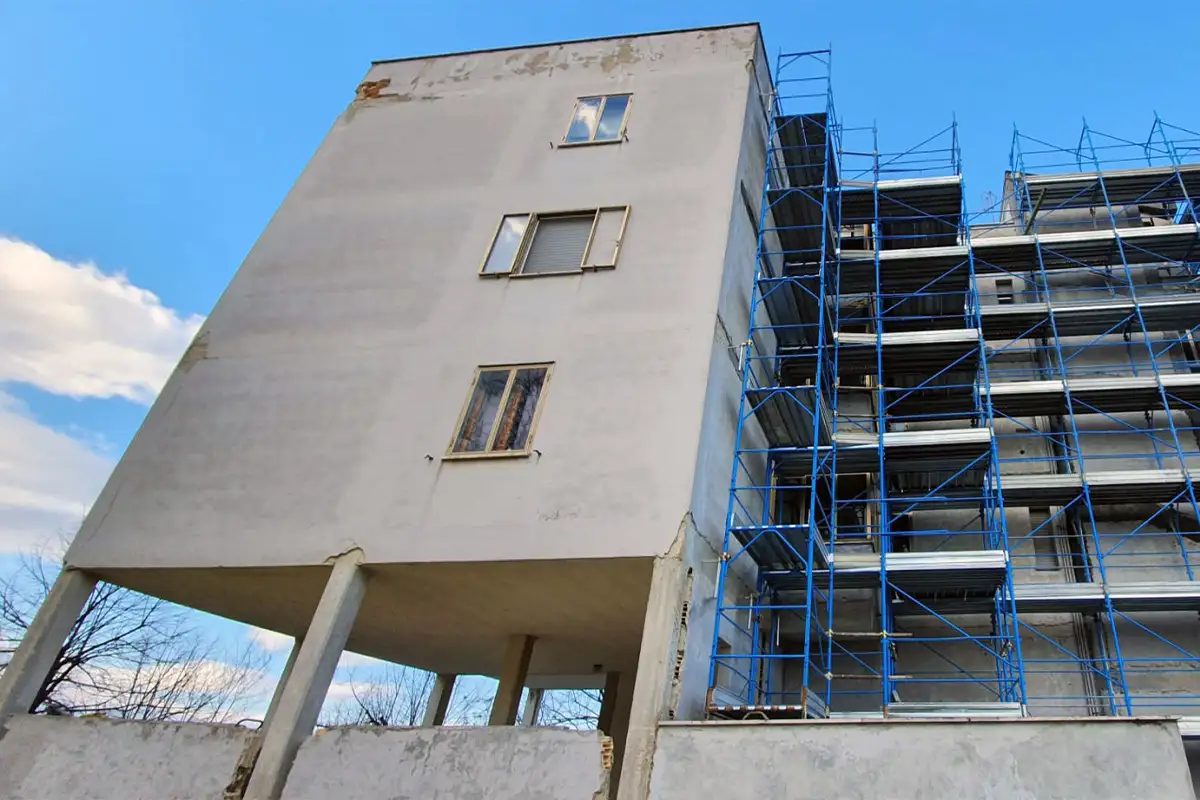 Ristrutturazione condominio: ripristino facciate, rinforzo strutturale — dettaglio 5